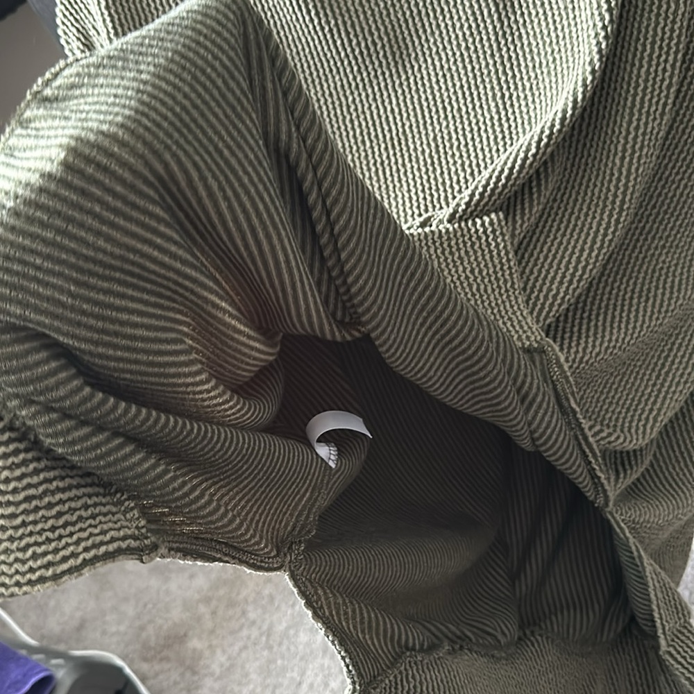 Tunic - Picture 5 of 6